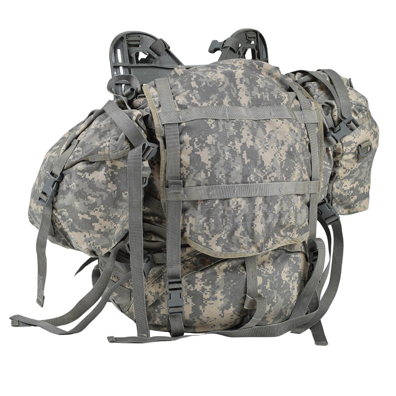 Lo zaino da viaggio tattico militare statunitense originale MOLLE II 80L Digital Camo