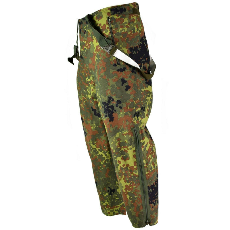 Cantrocchini di eserciti tedeschi generici Goretex Bib n Brace Flecktarn Pants nel complesso nuovo nuovo