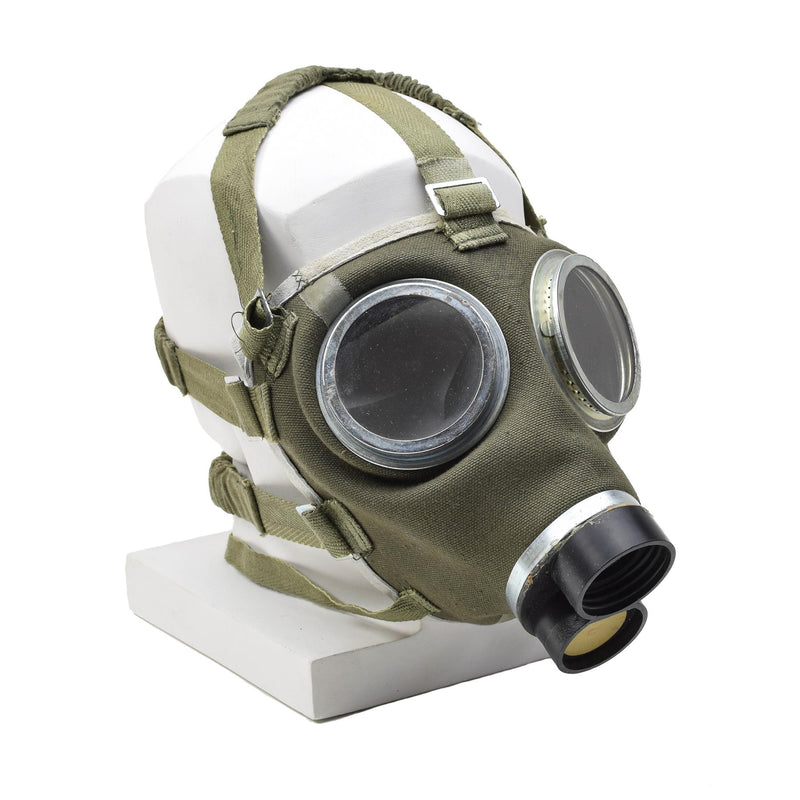 Maschera per gas militare ungherese originale M67 Respiratore Protezione Face Army vintage