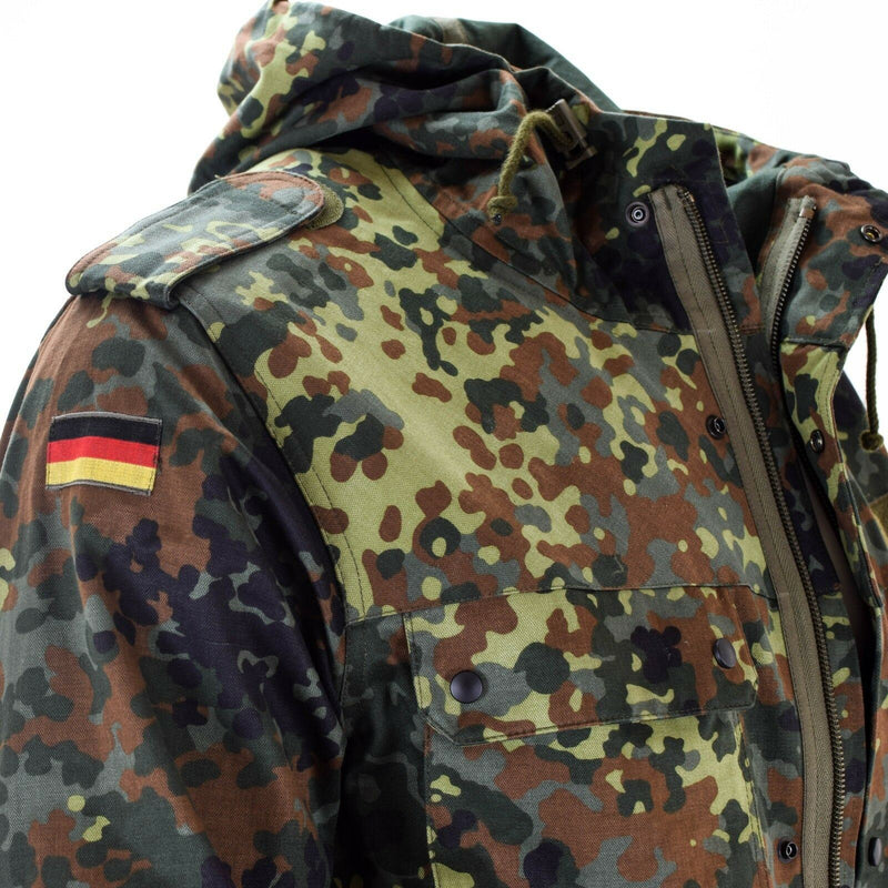 Giacca da campo dell'esercito tedesco originale Parka Emissione militare Flecktarn con cappuccio