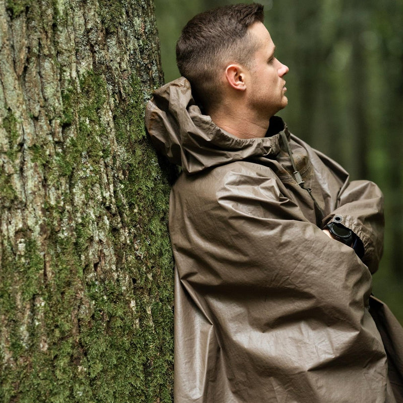 Esercito tedesco piovoso piovoso poncho impermeabile di oliva con cappuccio Cape